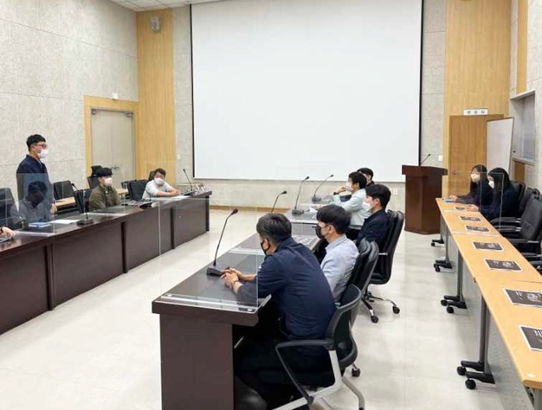 91.(GH 보도자료_참고사진 09.28. 보도요청) GH 제2대 김슬기 노동이사 현장 직원 간담회 현장 ⓒ타임즈