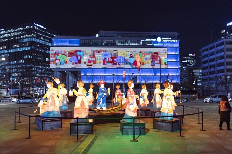 (사진2) 서울 빛초롱에 새롭게 추가된 궁중연희 등(燈) ⓒ타임즈