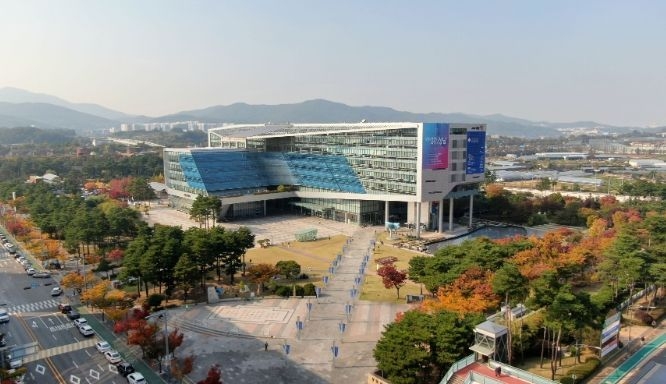 성남시청 전경 ⓒ타임즈