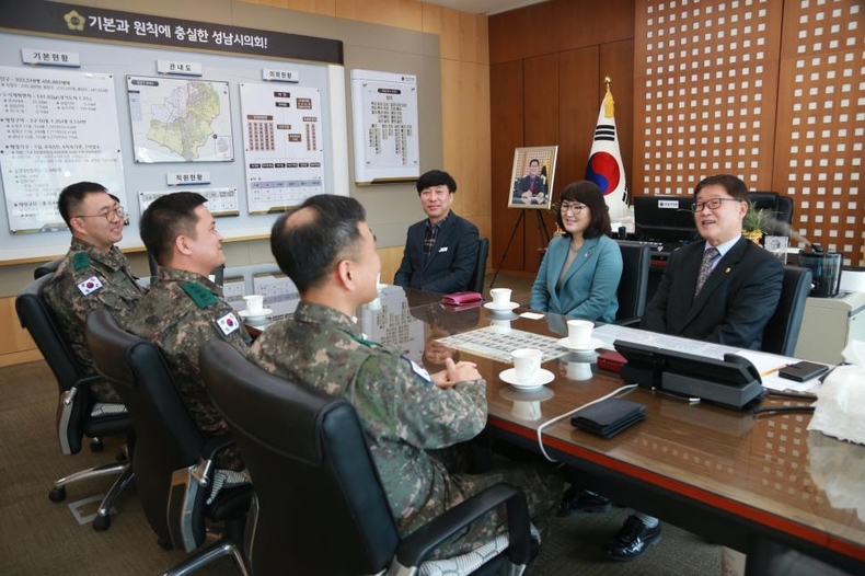 감사패 보도사진 ⓒ타임즈