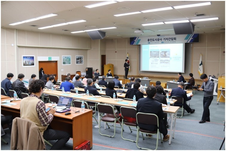 14일 공사 본사 대회의실에서 ‘2023년 기자 간담회’를 개최 ⓒ타임즈
