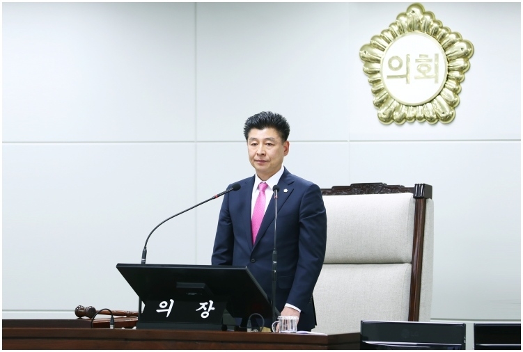 송파구의회(의장 박경래)는 4월 12일(수)부터 19일(수)까지 8일간의 일정으로 제301회 임시회를 개회. 사진 ⓒ타임즈