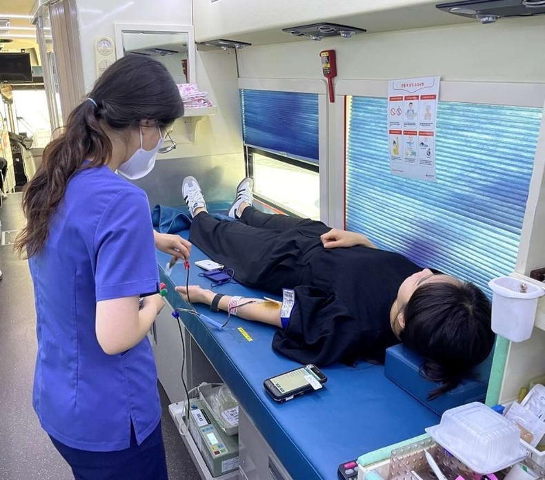 신한은행, 2023 사랑의 헌혈나눔 캠페인 사진 ⓒ타임즈