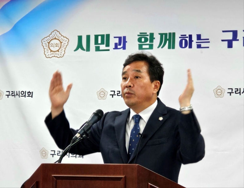 권봉수 구리시의회 의장 의정 브리핑 사진 ⓒ타임즈