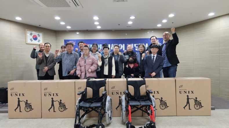 성남시청소년재단, 장애 청소년·청년을 위한 휠체어 스포크가드 전달 ⓒ타이즈