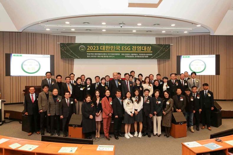 보도사진_시상식(전체 단체사진) ⓒ타임즈