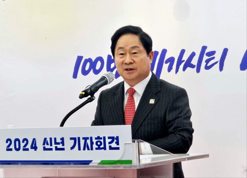 주광덕 남양주시장은 23일 오후 2시 시청 2층 여유당에서 신년 기자회견을 개최(1) ⓒ타임즈