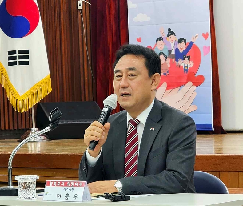 이충우 여주시장 신년 언론브리핑(1) ⓒ타임즈