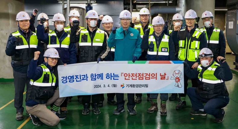 인천교통공사(사장 김성완)는 시설사업소 등 전 사업장에서 임직원이 함께하는 해빙기 대비 합동 안전점검을 실시 ⓒ타임즈