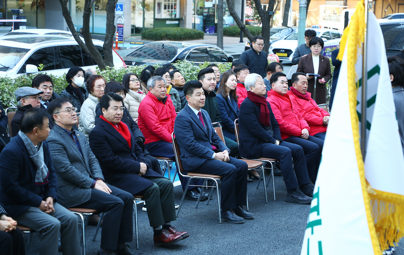 3월 8일(금) 10시 30분 가락본동 주민센터에서 열린 ‘가락본동 주민센터 증축 및 엘리베이터 설치공사 준공식’에 참석했다. 2 ⓒ타임즈