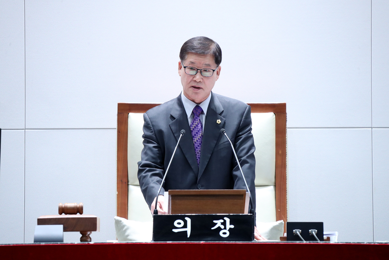 폐회사 박광순 의장 ⓒ타임즈 