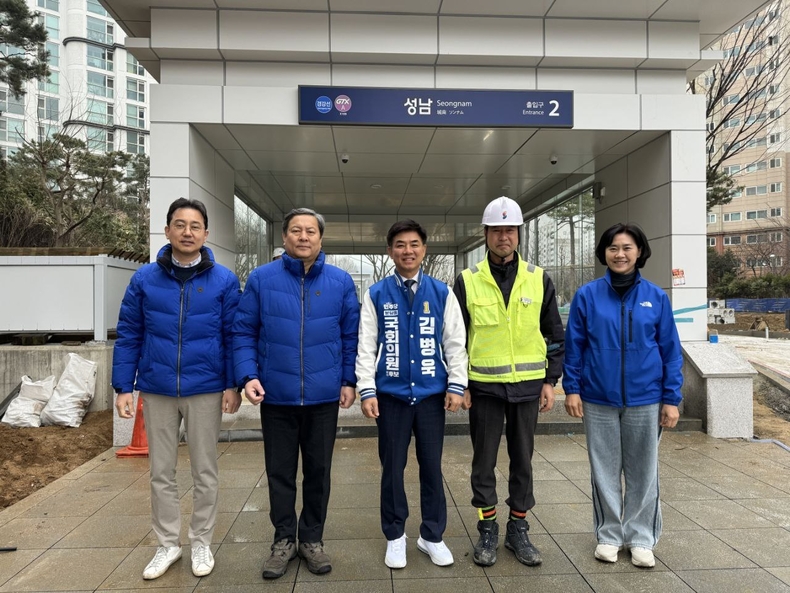 종합환승센터 건설과 분당을 지역에 운행하는 마을버스 노선 신설 공약을 발표했다. 2 ⓒ타임즈 
