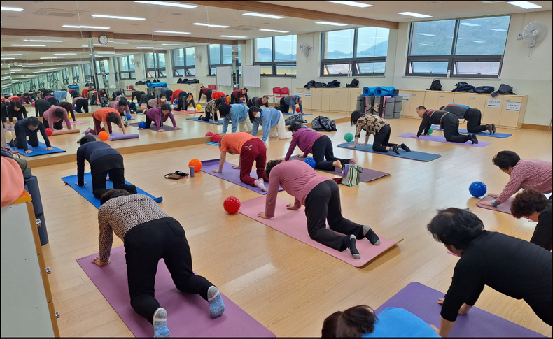 3월부터 다양 한 프로그램을 개설해 모현 지역 주민들의 정서함양과 체력 증진을 위한 무료 강좌를 운영한다고 13일 밝혔다. 1 ⓒ타임즈 