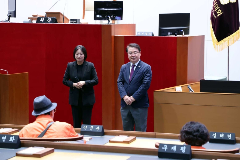 중원노인종합복지관 환영인사 ⓒ타임즈