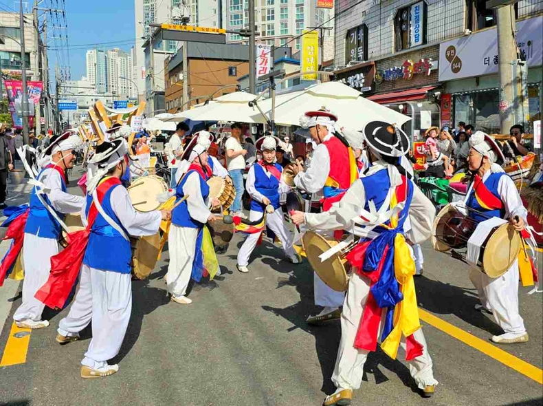 2024년 신갈오거리 및 신갈천 일대 거리축제 사진(2) ⓒ타임즈