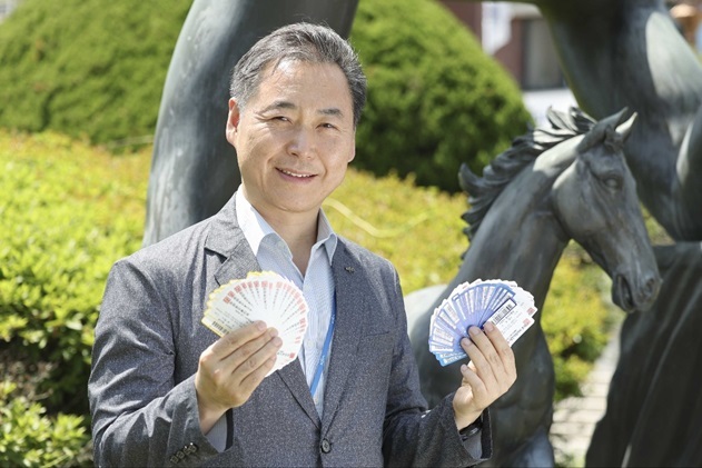31년 헌혈로 생명 나눈 한국마사회 류원상 경영기획실장 ⓒ타임즈 