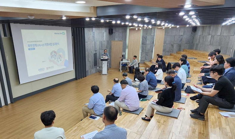 25일, 경기도 북부청 평화토크홀 ‘2024 경기북부 기업지원사업 성과공유회’ 현장 모습 ⓒ타임즈