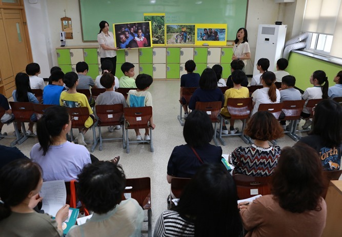탄천초에서 진행한 교과연계 교육연극 수업나눔 현장 사진 (1) ⓒ타임즈 