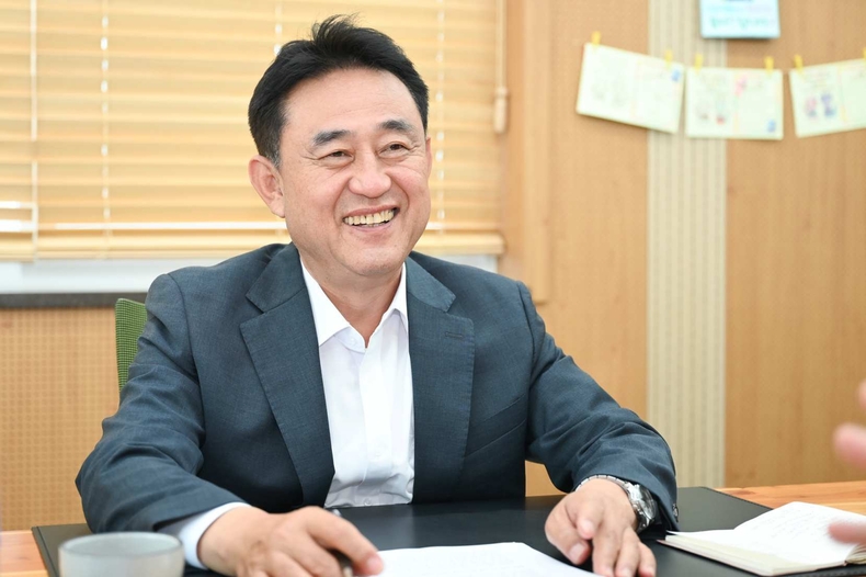 여주시장 이충우 사진(2) ⓒ타임즈