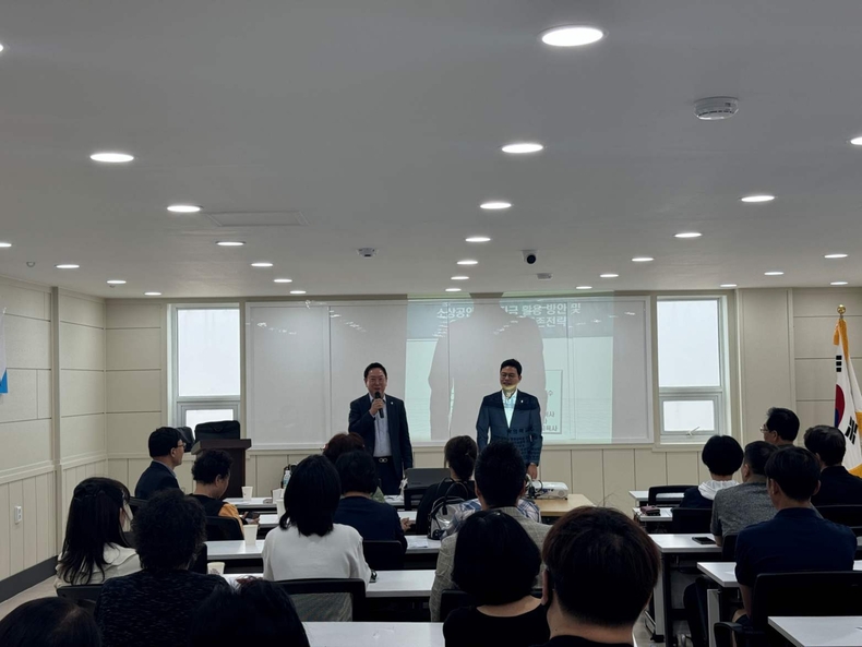 6월 7일 박정훈 국회의원, 김광철 송파구의원 방이시장 방문(1) ⓒ타임즈