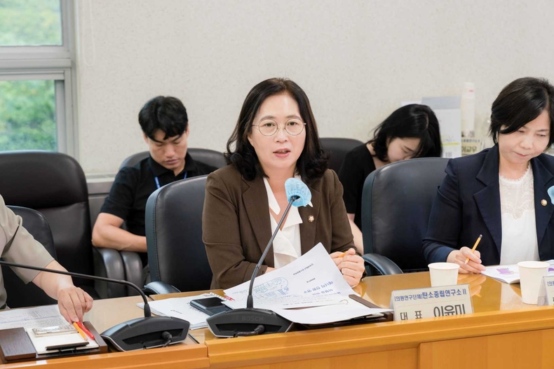용인특례시의회 의원연구단체 탄소중립연구소Ⅱ, 연구용역 중간보고회 개최(3) ⓒ타임즈