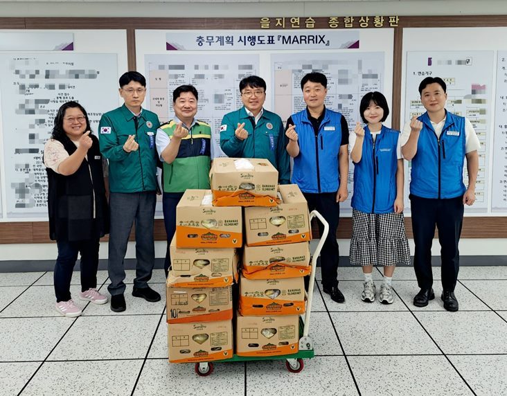 성남시청 공무원노조 조합원 을지연습 참가자 위문 격려 ⓒ타임즈 