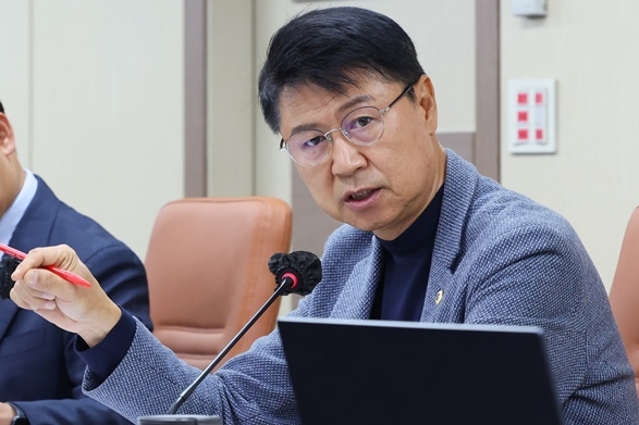 환경수자원위원회 행정사무감사에서 발언하는 이봉준 의원 ⓒ타임즈 