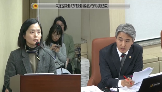 질의 중인 김인제 부의장 ⓒ타임즈 