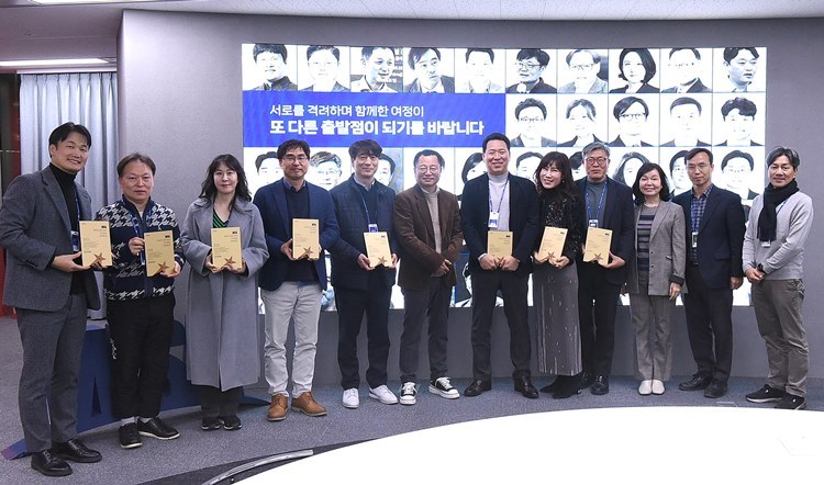 지난 5일 경기창조경제혁신센터에서 성균관대학교와 공동 주관한 2024년 ‘월드클래스 최고전략 아카데미’ 수료식을 진행했다고 6일 밝혔다. ⓒ타임즈 