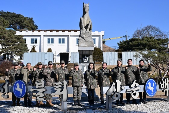 4일(화) 수도권 방어 임무를 수행하고 있는 육군 제9보병사단을 방문해 장병들을 격려하고 구내식당에서 함께 오찬을 했다. 2 ⓒ타임즈 