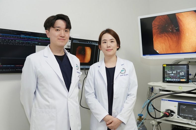 (좌) 분당제생병원 소화기내과 서준영 과장 (우) 분당제생병원 소화기내과 홍혜선 전문의 ⓒ타임즈 