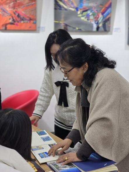 갤러리카페 정인혜 작가와의 만남 현장 사진 1 ⓒ타임즈 
