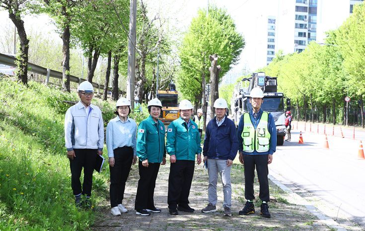 4월 23일(수) 14시 송파구 문정동 470-1 ‘탄천변 동측도로 구조개선사업(1구간)’ 공사현장을 방문하였다. 2 ⓒ타임즈 