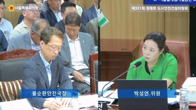 제331회 정례회 도시안전건설위원회 물순환안전국 업무보고에서 발언 중인 박성연 시의원 ⓒ타임즈 