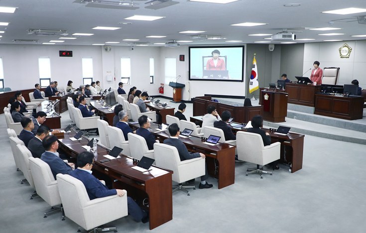 10월 21일(화)부터 10월 28일(화)까지 8일간의 일정으로 제326회 임시회를 개회했다. ⓒ타임즈 