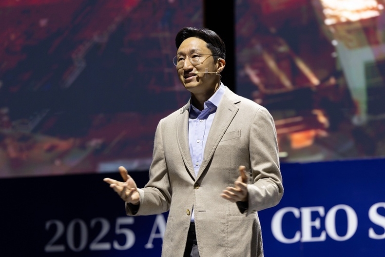 HD현대 정기선 회장이 APEC CEO 서밋 ‘퓨처 테크 포럼: 조선’에서 기조연설을 진행했다. ⓒ타임즈 