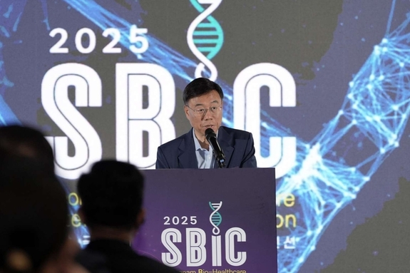 ‘2025 성남 국제 바이오헬스케어 컨벤션’ 판교에서 개막