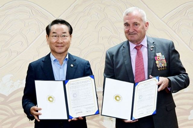 인천시, 맥아더장군재단과 상호교류 업무협약 체결