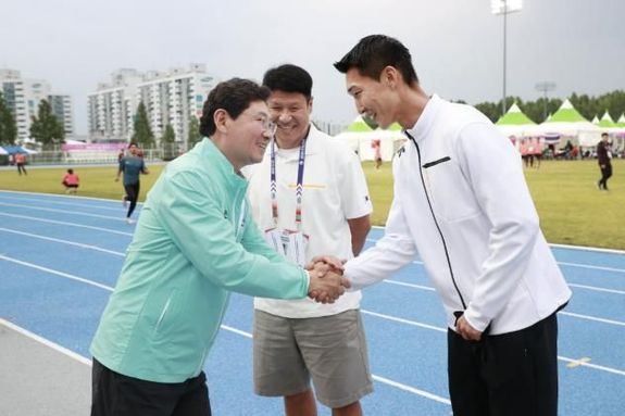 이상일 용인특례시장, 우상혁 선수 세계육상선수권 은메달 획득 축하 전화