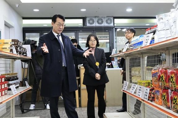 '그냥드림' 개소 보름 만에 방문자 4배로 대폭 증가↑…화성특례시의 따뜻한 진심 통했다!