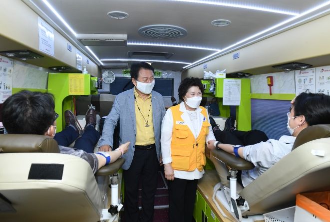 구리시, 공직자와 시민이 함께한 사랑의 헌혈운동 전개
