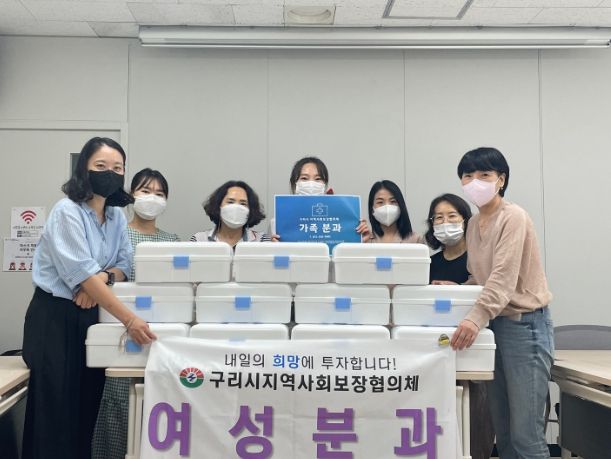 구리경찰서 여성청소년계에 응급키트 제작 전달