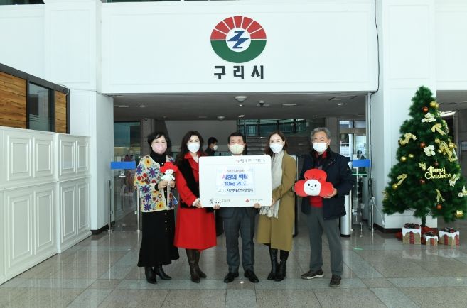 (사)액티브퀸모델협회 백미 기탁