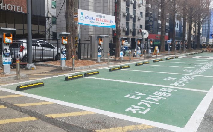 성남도시개발공사, 성남종합운동장 내 전기차 충전기 22대 설치 ⓒ타임즈