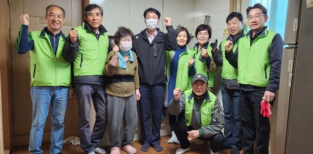 광주시 초월읍지역사회보장협의체, 취약계층에 새봄맞이 집수리 사업 추진