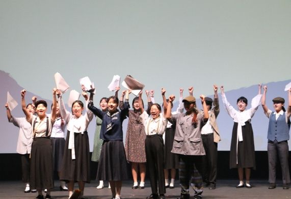광명시청소년재단 해냄청소년활동센터는 지난 15일 제78주년 광복절 경축식에서 청소년들이 직접 기획하고 출연한 ‘진정한 독립을 위하여’ 뮤지컬 공연을 성황리에 마쳤다.