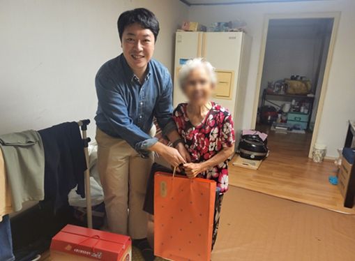 용인도시공사, 취약계층에 추석맞이 명절 선물 전달