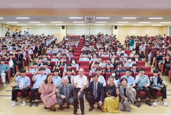 인천과학예술영재학교 노벨화학상 수상자 초청 특강