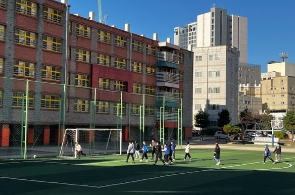 안양시, FC안양 연계 초등학교 축구 교실 큰 호응