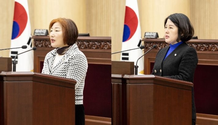 왼쪽이 이민청 설치 촉구 건의안을 대표 발의한 현옥순 의원이고 오른쪽은 이민청 안산 유치 건의안을 대표 발의한 황은화 의원의 모습.